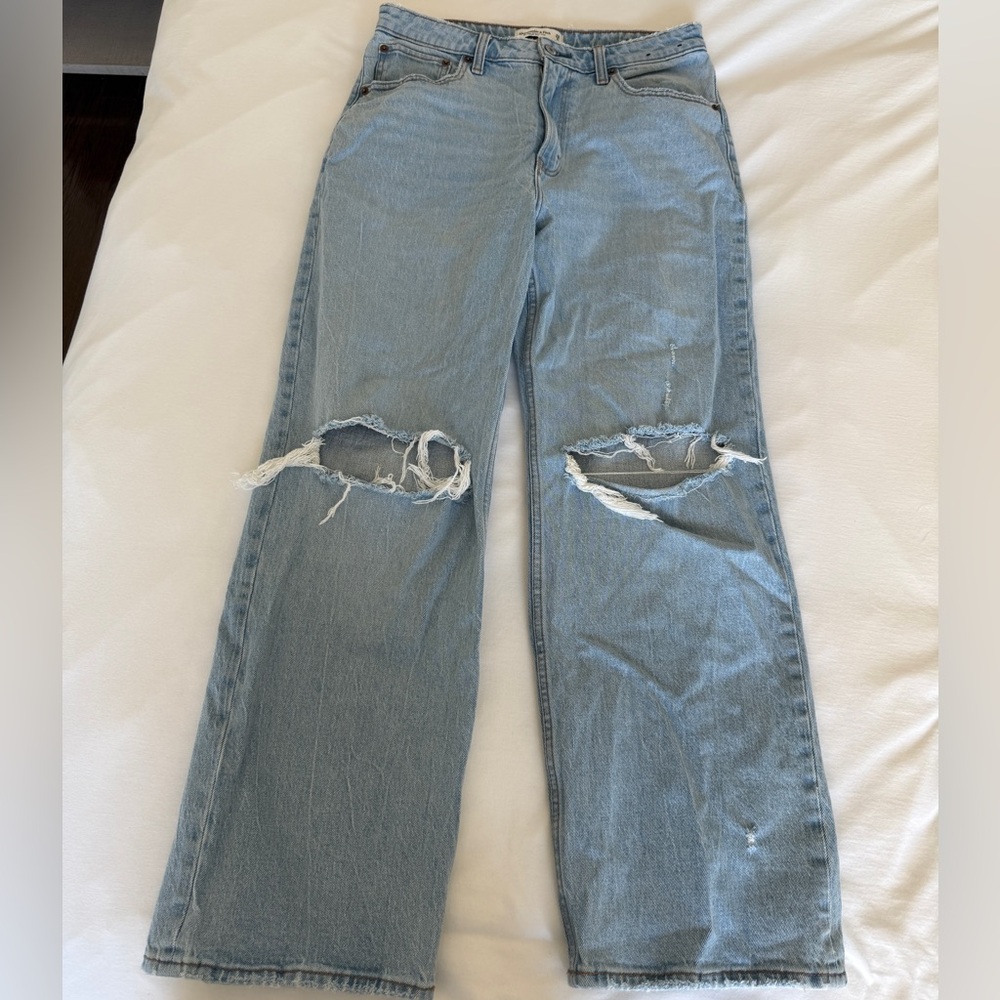 Abercrombie & Fitch Blue 90s Relaxed High Rise Jeans